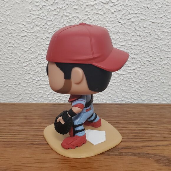 Funko Pop Vinyl Figure - St. Louis Cardinals Yadier Molina 4" Tall #33 - No Box - Picture 2 of 6